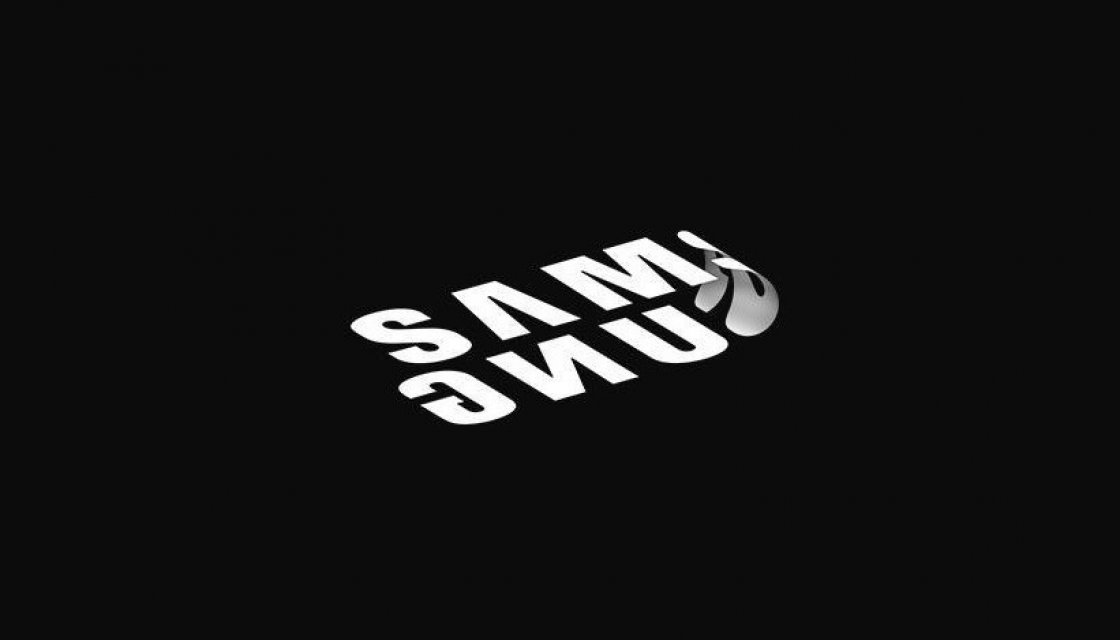 سامسونگ با تغییر لوگو برای معرفی گوشی انعطاف‌پذیر آماده می‌شود