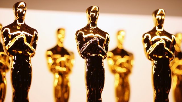 حراج دو جایزه اسکار بهترین فیلم سال