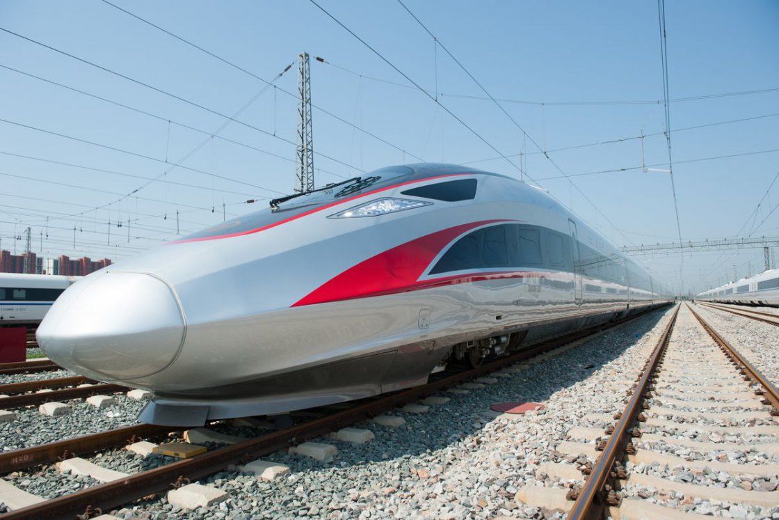 قطار های بدون راننده با سرعتی بیش از 350 کیلومتر بر ساعت در چین به حرکت در خواهند آمد