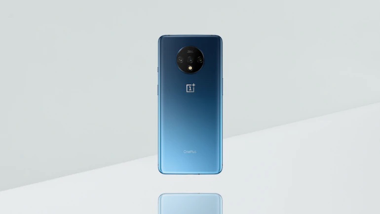 وان پلاس ۷ تی پرو (OnePlus 7T Pro) با رنگ خاص آبی مه آلود ارایه خواهد شد