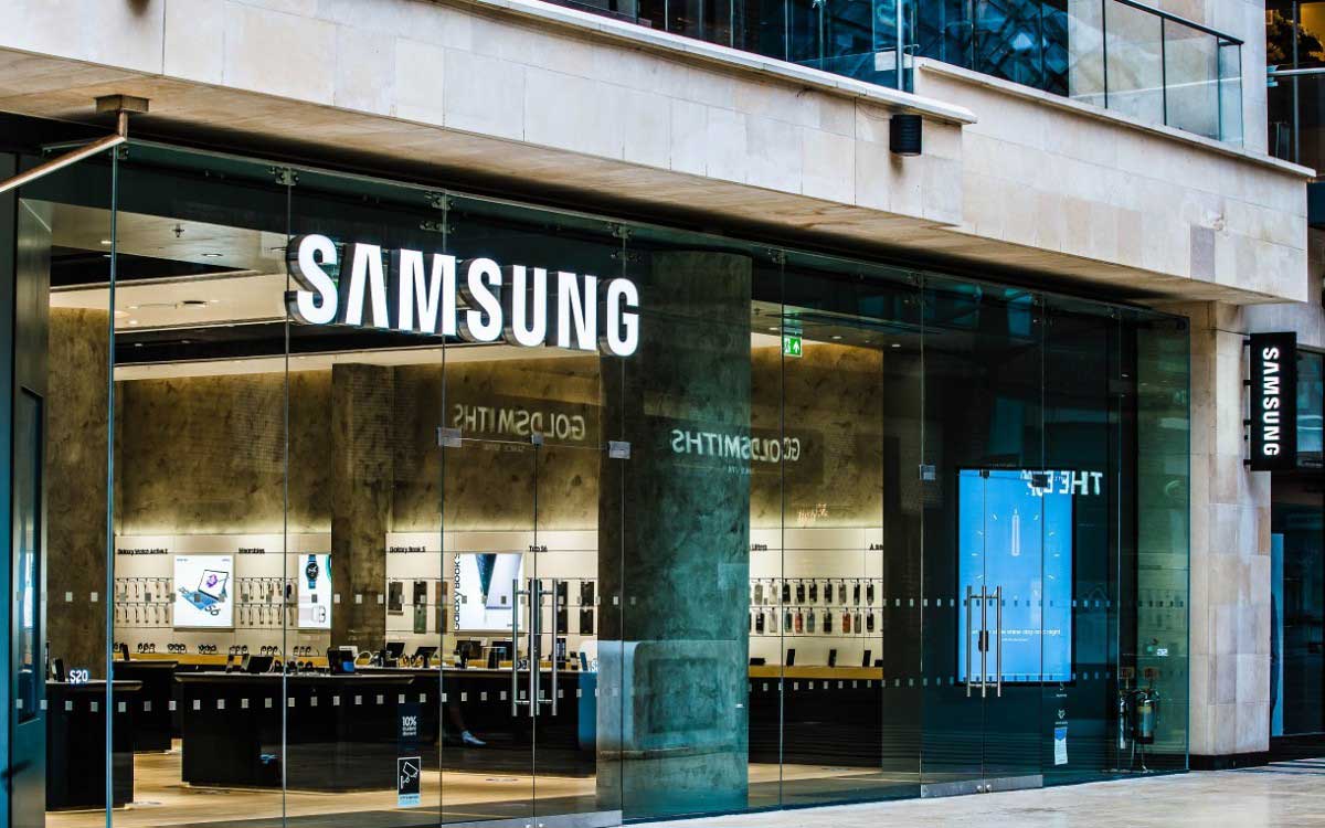 سامسونگ برای اولین بار طی 9 سال گذشته کمتر از 300 میلیون گوشی هوشمند فروخته است