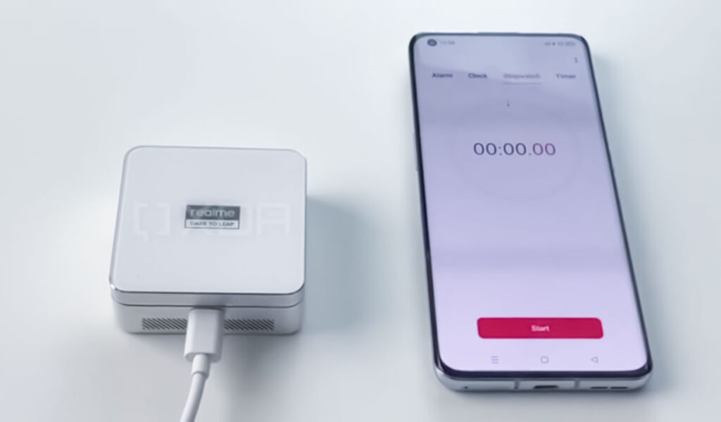 گوشی Realme Flash و فناوری شارژ وایرلس مغناطیسی MagDart را پیش از معرفی ببینید