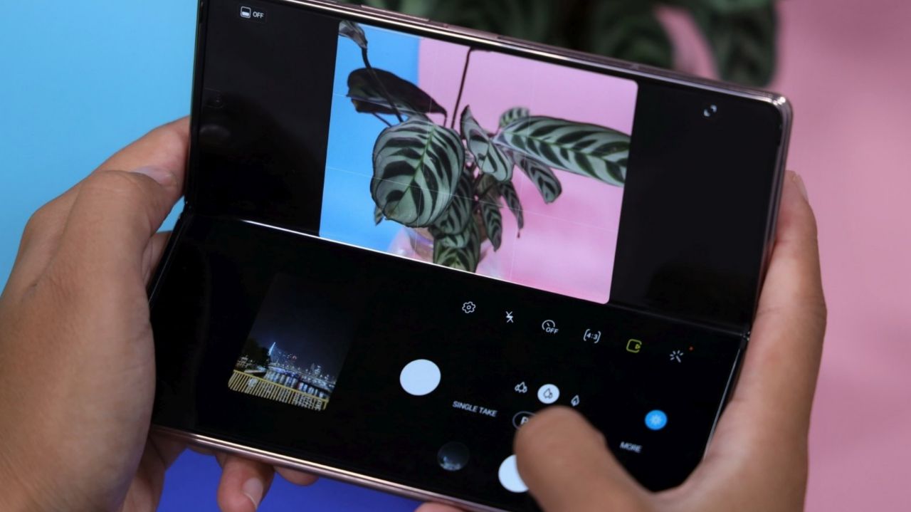 آنلاک بوتلودر Galaxy Z Fold 3 سبب از کار افتادن عمدی تمام دوربین‌ها می‌شود!