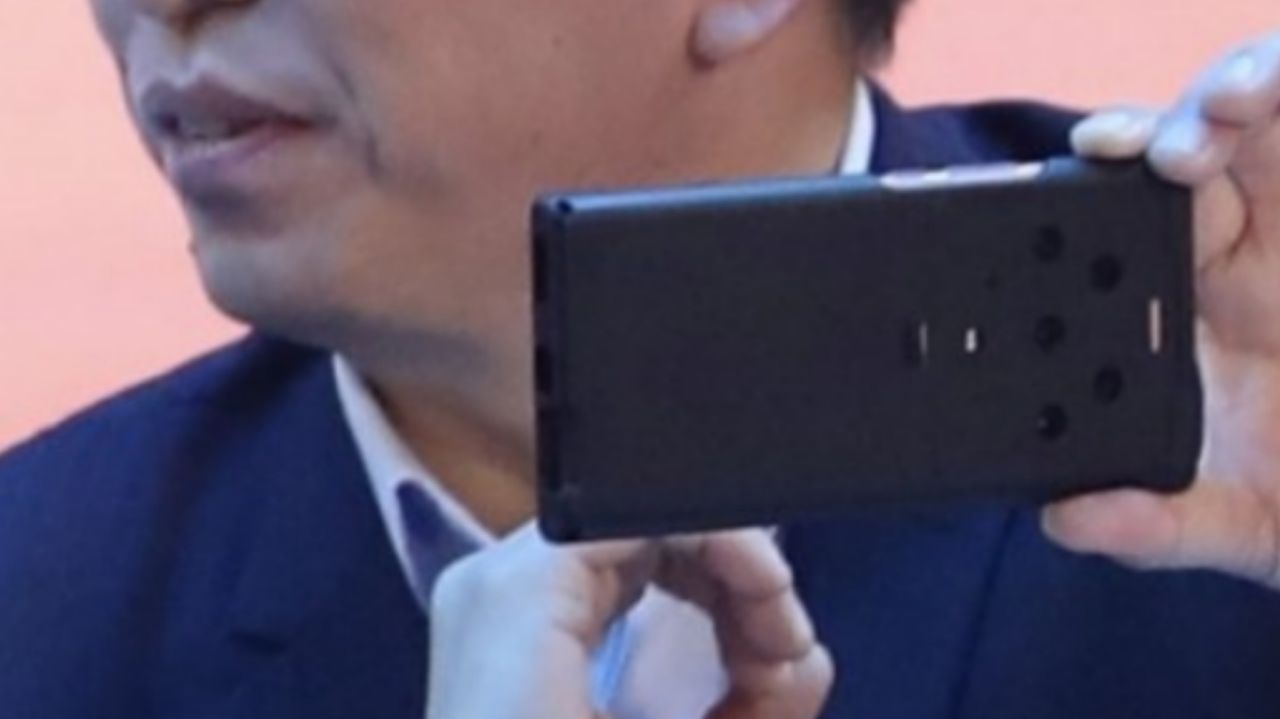 تصویر زنده Honor Magic 3 را با دوربین اصلی پنج گانه ببینید!