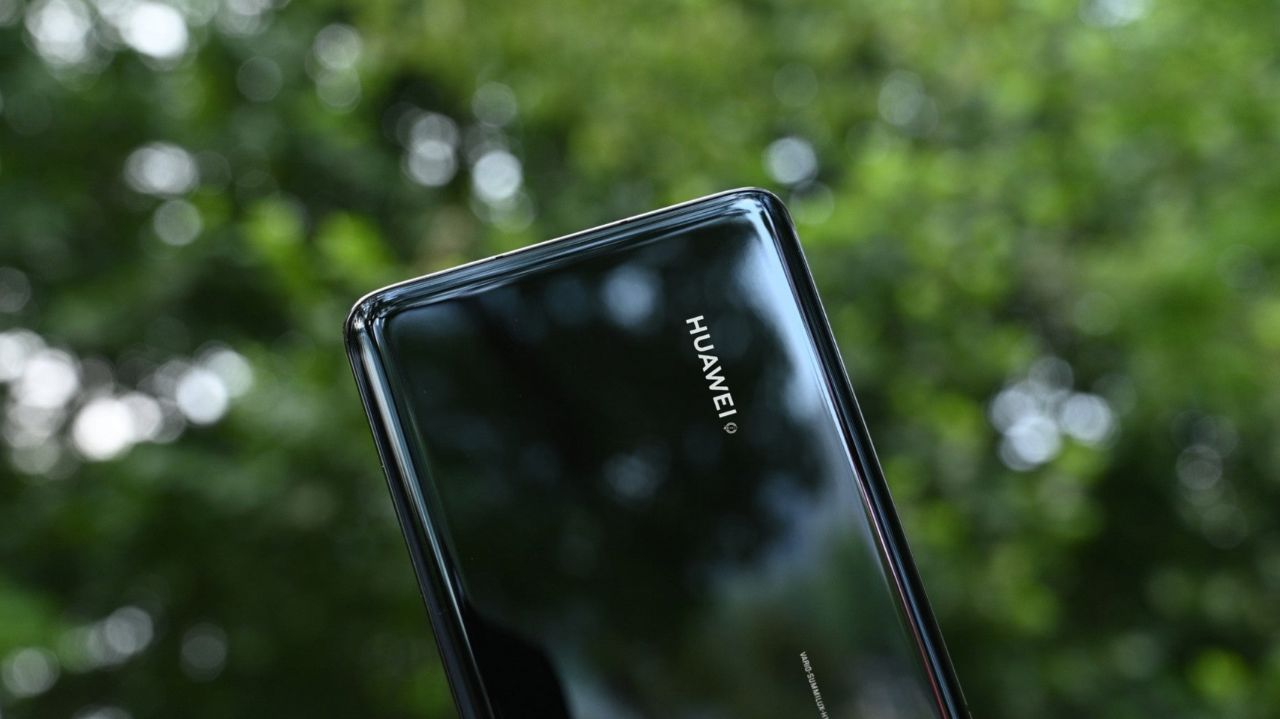 گزارش مالی هواوی در نیمه اول امسال، حاکی از بیشترین میزان کاهش درآمد است!