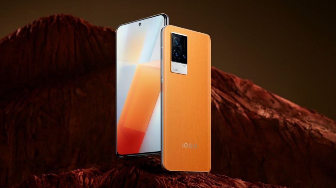 گوشی iQOO 8