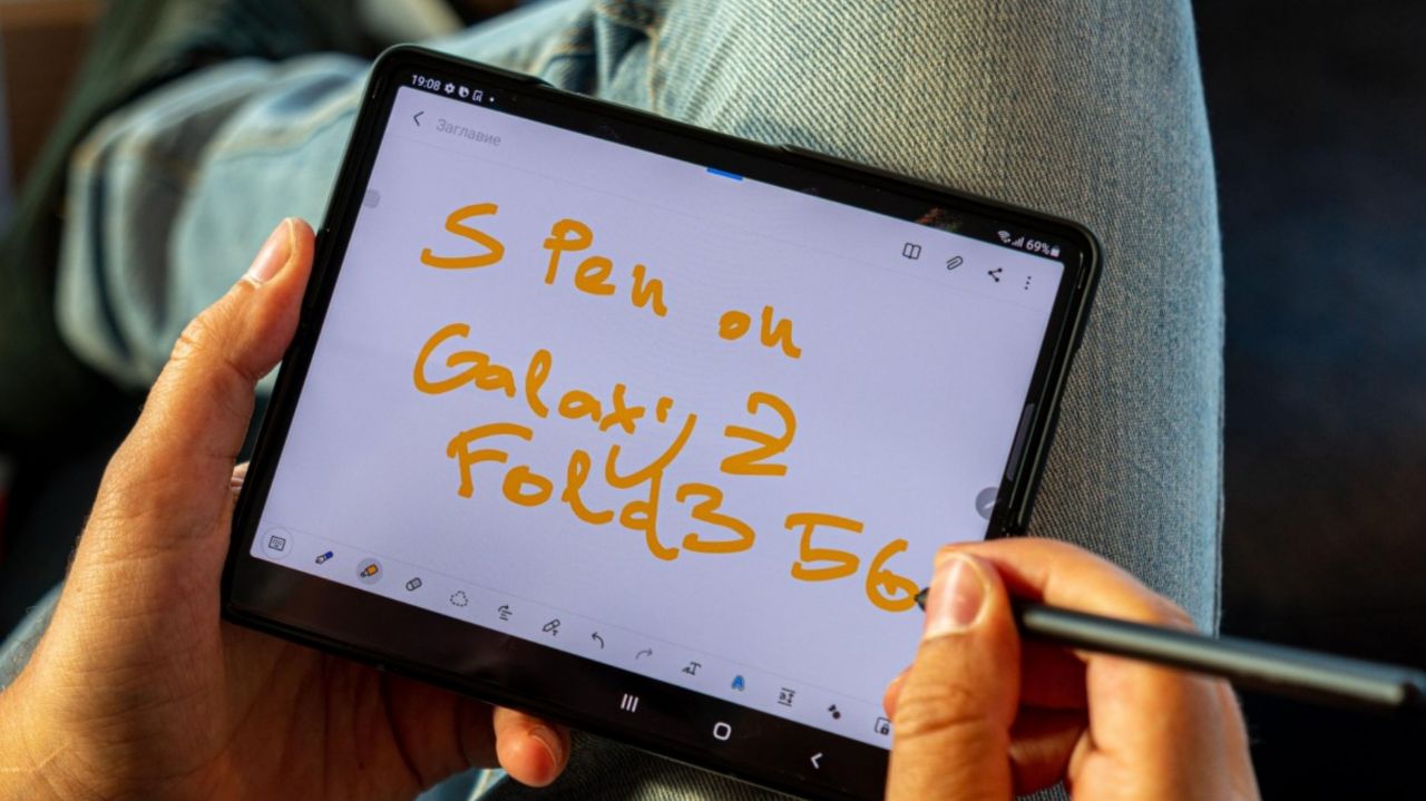 آپدیت اندروید ١٢ سامسونگ Galaxy Z Fold 3 به طور پایدار منتشر شد